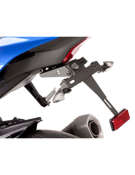 PUIG Portamatriculas para YAMAHA YZF-R1 2015-2020