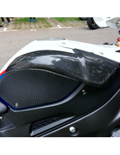 copy of Protector Basculante de fibra de carbono YAMAHA R1 2015-2020 2