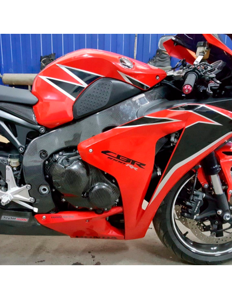 copy of Protector Basculante de fibra de carbono YAMAHA R1 2015-2020