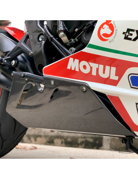 copy of Protector Basculante de fibra de carbono YAMAHA R1 2015-2020