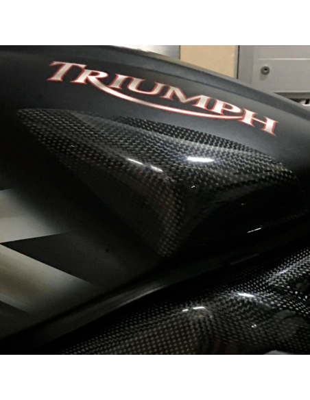 copy of Protector Basculante de fibra de carbono YAMAHA R1 2015-2020