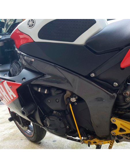 copy of Protector Basculante de fibra de carbono YAMAHA R1 2015-2020