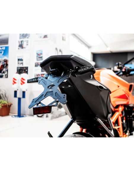 EVOTECH Kennzeichenhalter für KTM 1390 Superduke R 2024- / 990 Duke 2024-